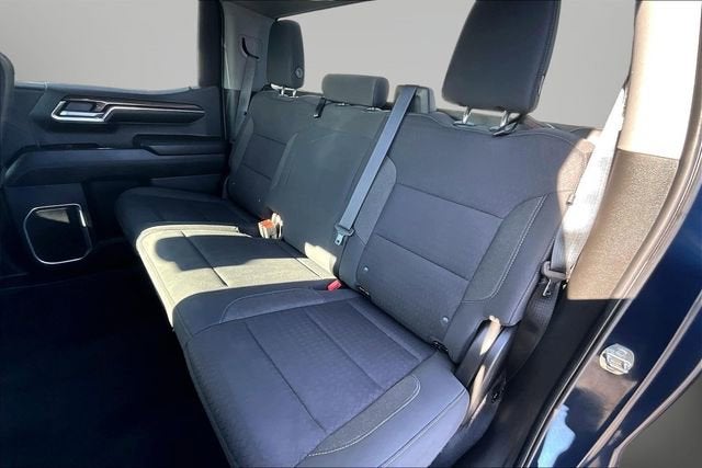 2022 Chevrolet Silverado 1500 LT (2FL)