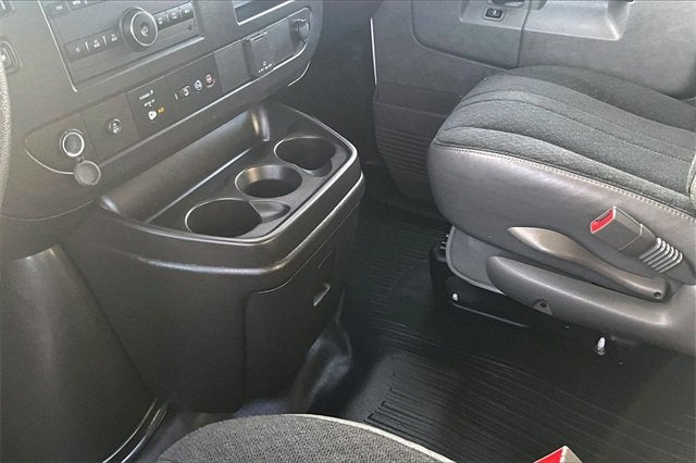 2024 Chevrolet Express Cargo 2500 WT