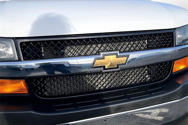 2024 Chevrolet Express Cargo 2500 WT