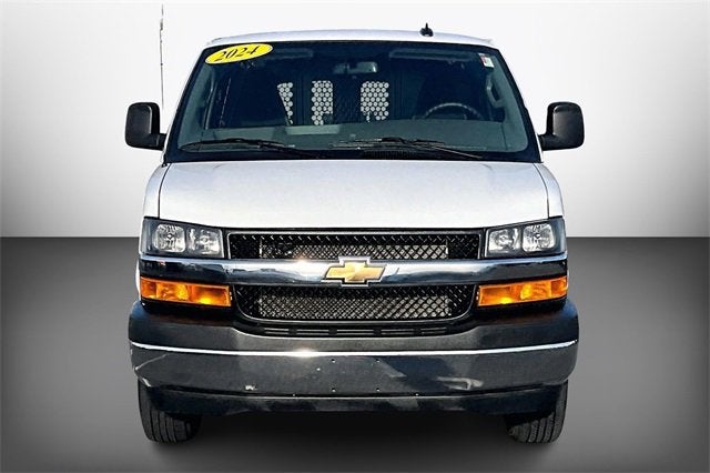 2024 Chevrolet Express Cargo 2500 WT