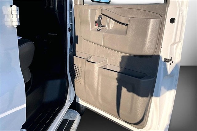 2024 Chevrolet Express Cargo 2500 WT