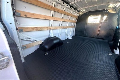 2024 Chevrolet Express Cargo 2500 WT