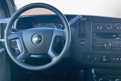 2024 Chevrolet Express Cargo 2500 WT