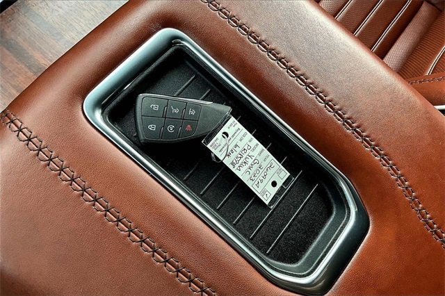 2023 GMC Yukon Denali Ultimate