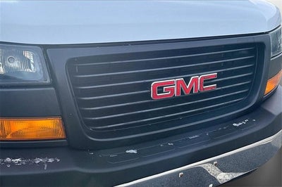 2019 GMC Savana Cargo 2500 BASE