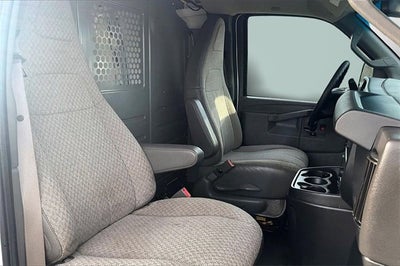2019 GMC Savana Cargo 2500 BASE