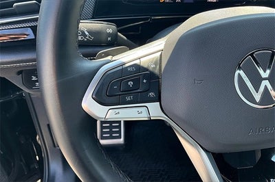 2024 Volkswagen Atlas Cross Sport 2.0T SEL Premium R-Line