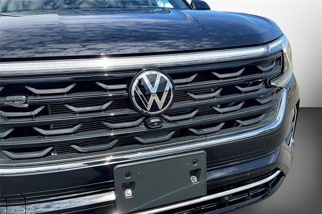 2024 Volkswagen Atlas Cross Sport 2.0T SEL Premium R-Line