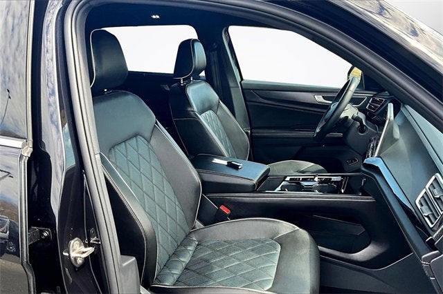 2024 Volkswagen Atlas Cross Sport 2.0T SEL Premium R-Line