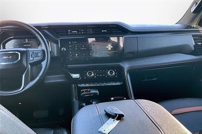 2025 GMC Sierra 1500 AT4