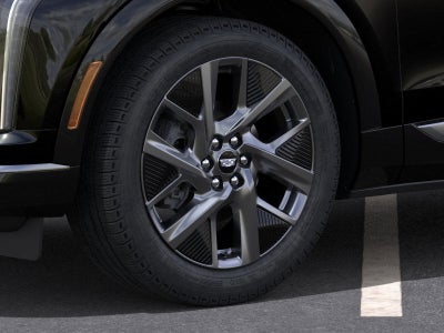 2025 Cadillac OPTIQ Luxury 2