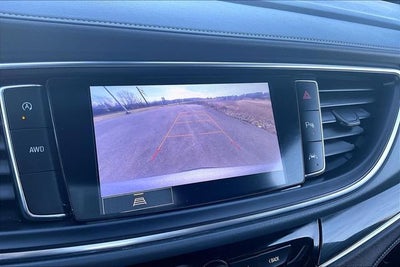 2023 Buick Enclave Essence